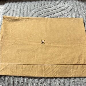 Louis Vuitton Made in Italy Dust Bag size 13.5/17.5 inches